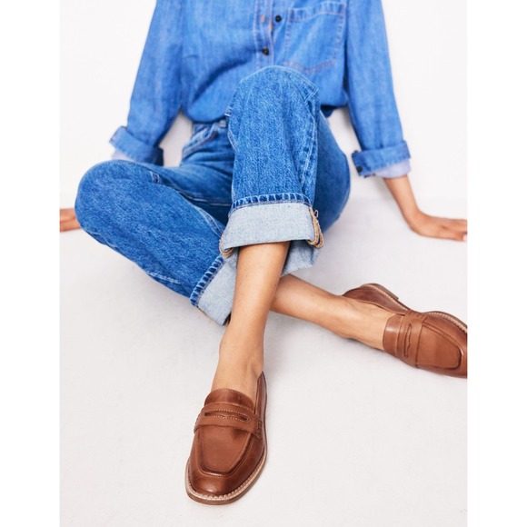 Boden Nya Structured Penny Loafers Tan Women's Size 7.5 New in Box - Picture 2 of 11